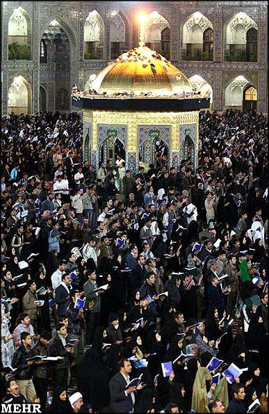 مراسم احیا در حرم مطهر امام رضا (ع)