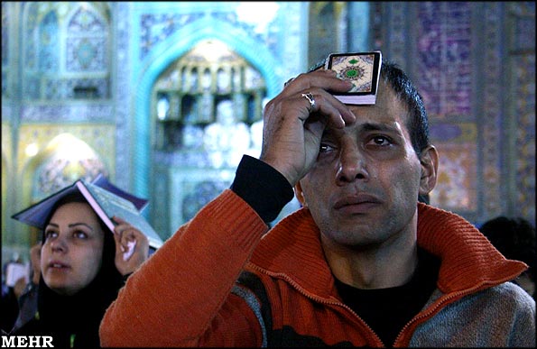 مراسم احیا در حرم مطهر امام رضا (ع)