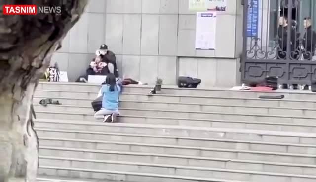 لحظه شلیک تک‌تیرانداز پلیس چین به گروگان‌گیر +فیلم